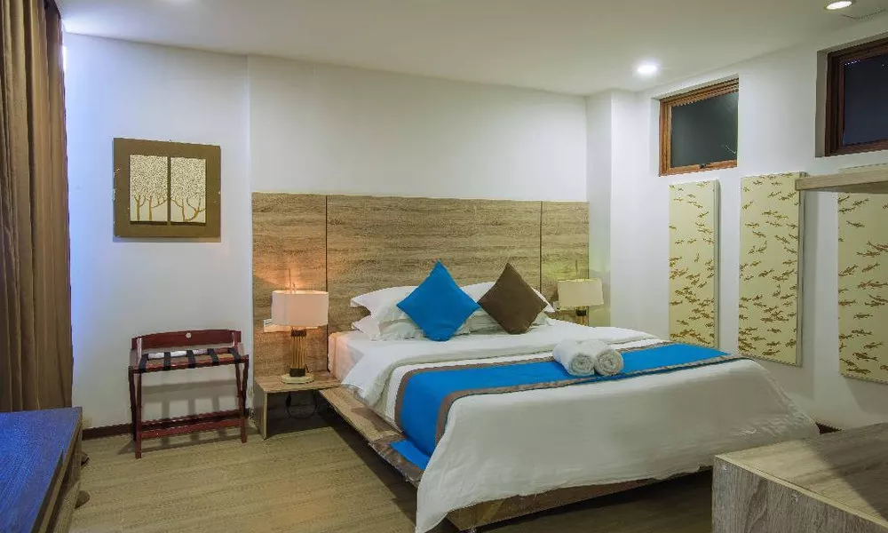 Beachwood Hotel and Spa at Maafushi, фото 2