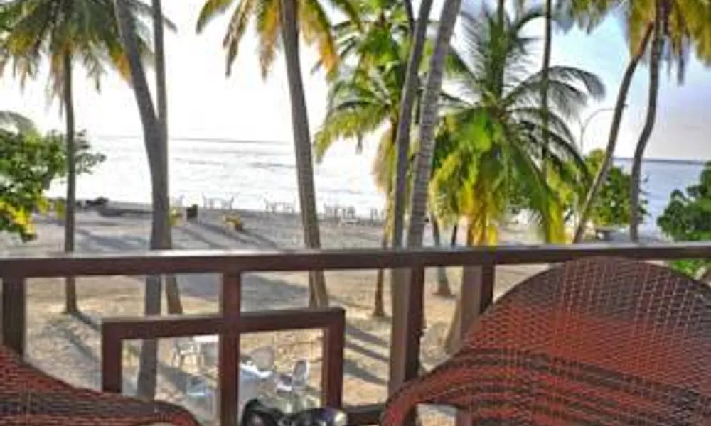 Sun Tan Beach Hotel