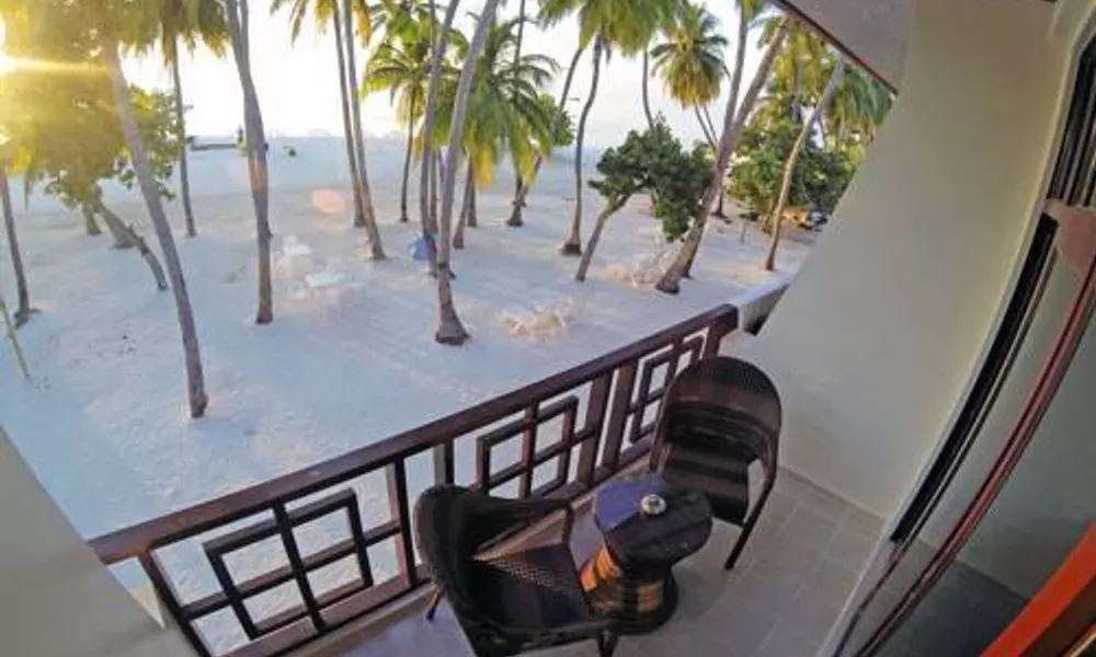Sun Tan Beach Hotel, фото 2