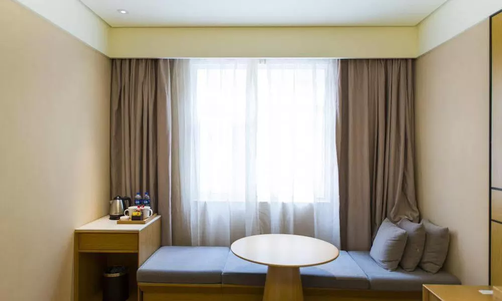 Ji Hotel (Shanghai Xietu Road)