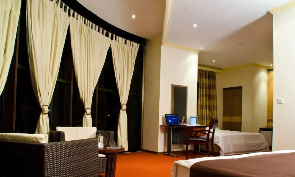 Gold Leaf Hotel, фото 5