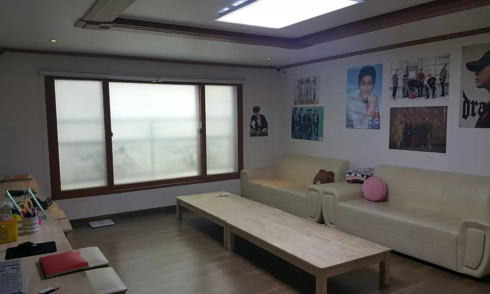 Happy Tree Guesthouse - Hostel, фото 3