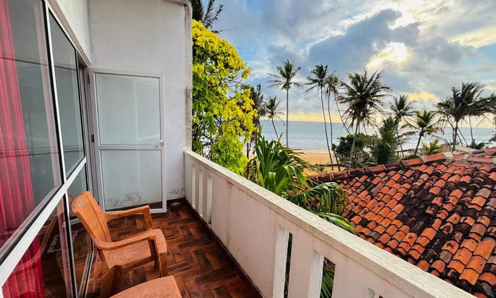 Tamaro Beach Resort