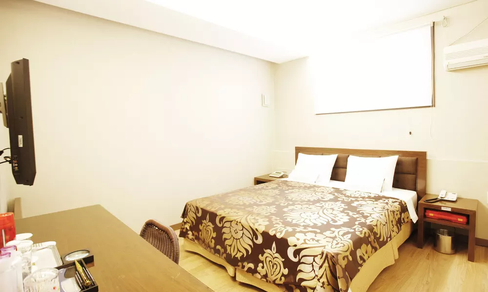 M.Biz Hotel, фото 4