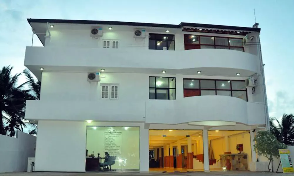 Lanka Beach Hotel