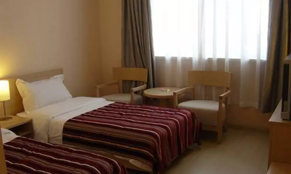 Beijing GOTO Modern Hotel - Qianmen, фото 2
