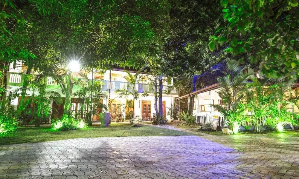Celestial Inn, фото 5