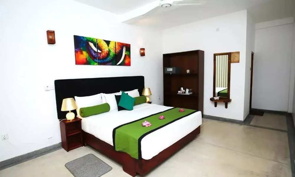 Celestial Inn, фото 2
