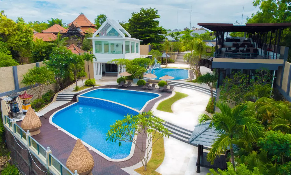 Luxotic Private Villa and Resort