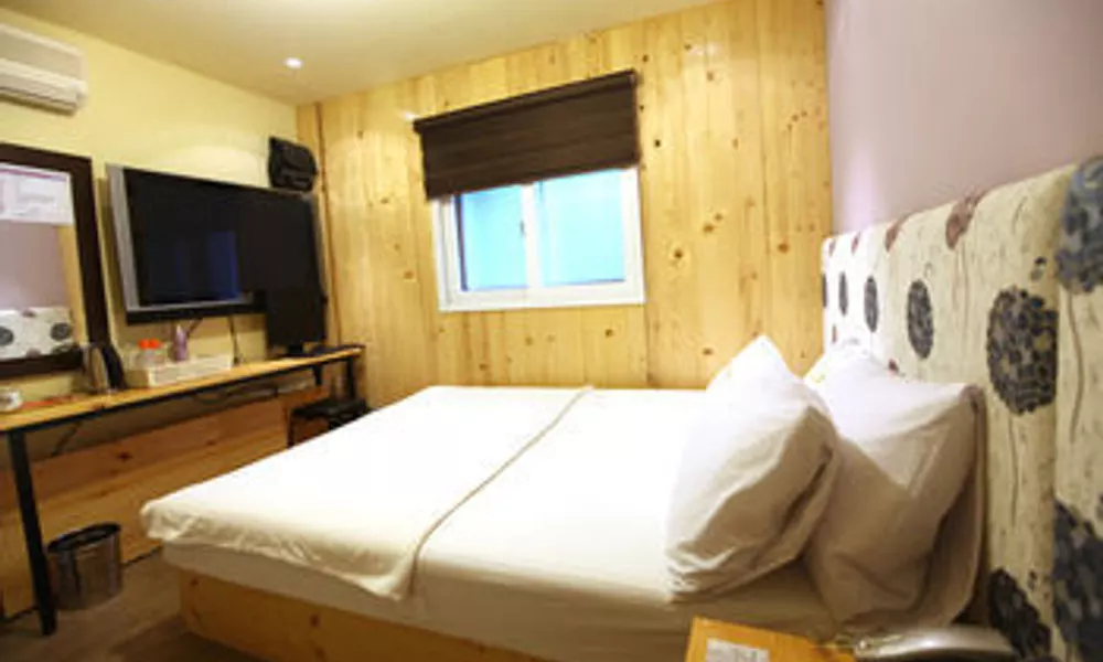 Ara Hotel