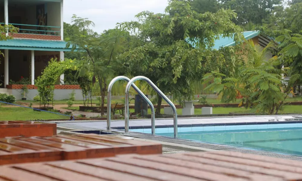Lake Leisure Resort