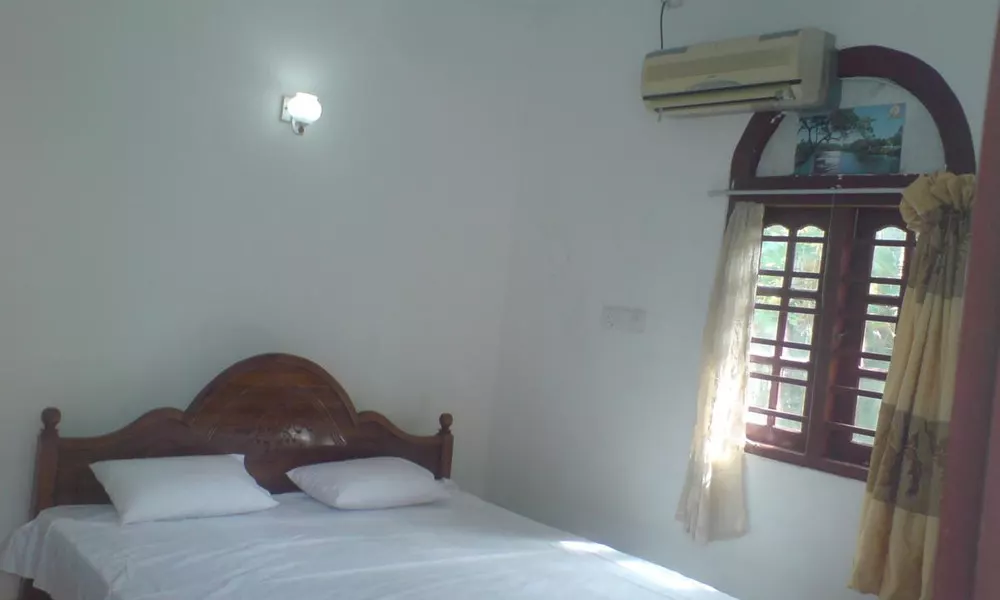 Ravina Home - Hikkaduwa