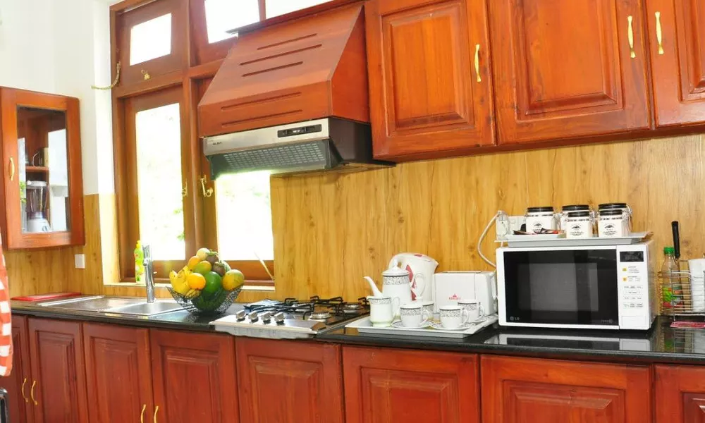 Thisara Holiday New Villa, фото 5