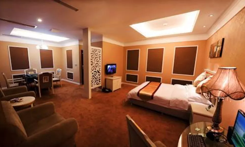 Dragon Hotel, фото 2