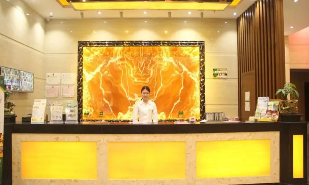 GreenTree Inn Guangzhou Chimelong Paradise Yuangang Metro Station Hotel