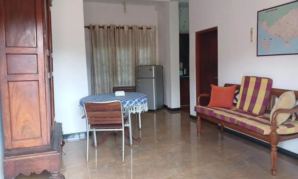 White House Apartment at Hume's Road, фото 4