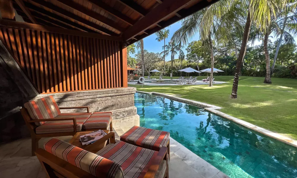 Nusa Dua Beach Hotel and Spa - Handwritten Collection, фото 2