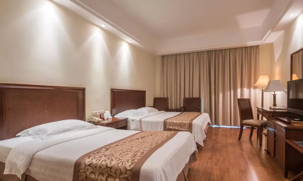 Bao Hong Hotel Sanya (Annex Building), фото 2
