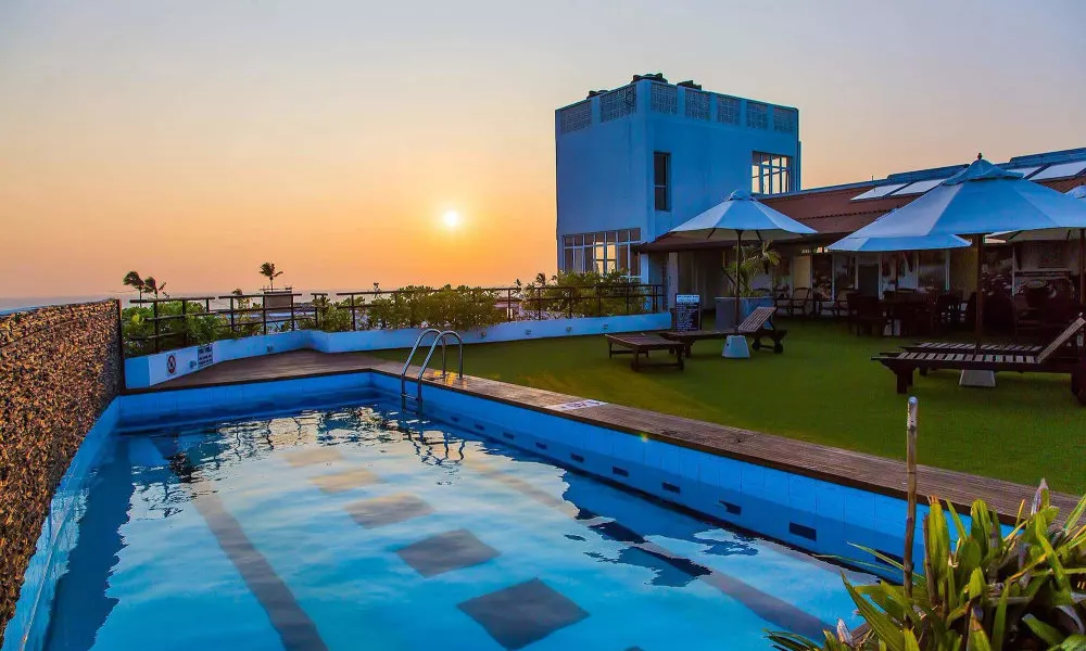 Refresh Hotel