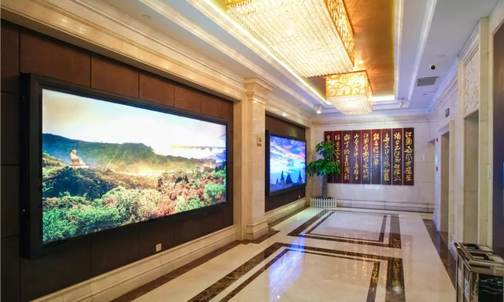 Guangzhou Zhejiang Hotel, фото 2