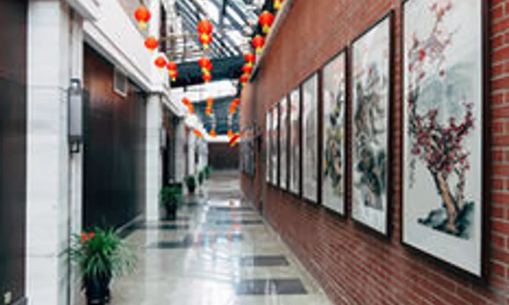 Redwall Hotel