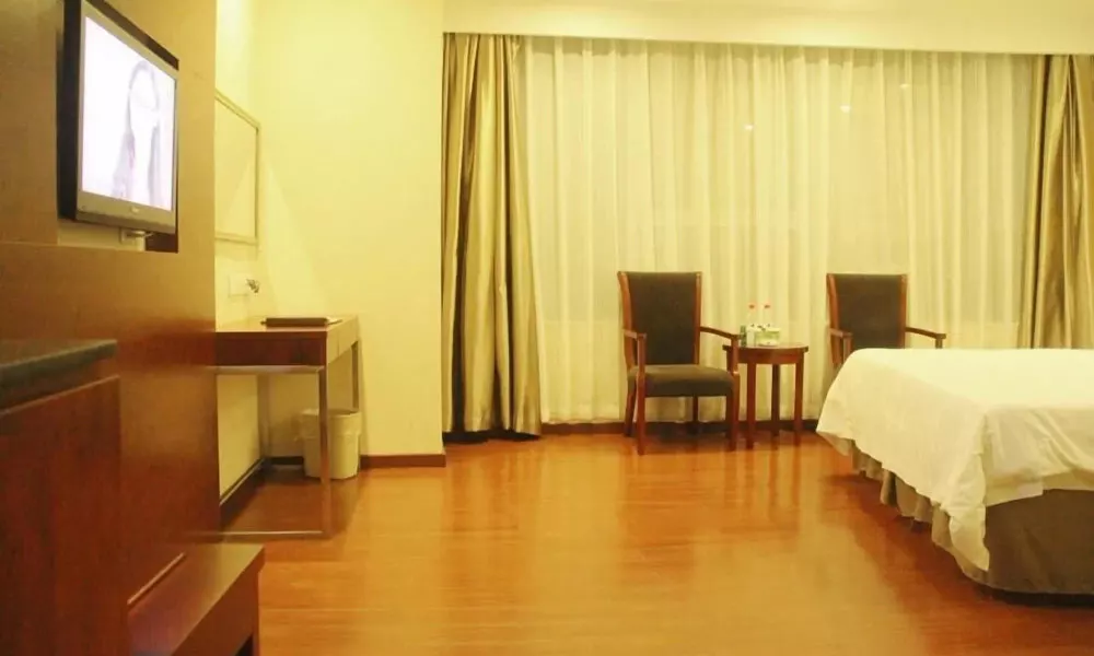 GreenTree Inn Guangzhou Baiyun Avenue Yongping Hotel, фото 4