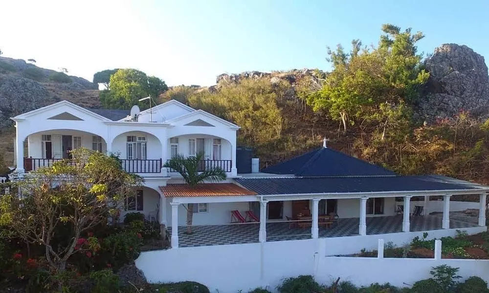 La Villa Allamanda