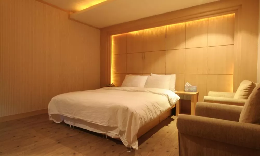 Utopia Hotel, фото 2