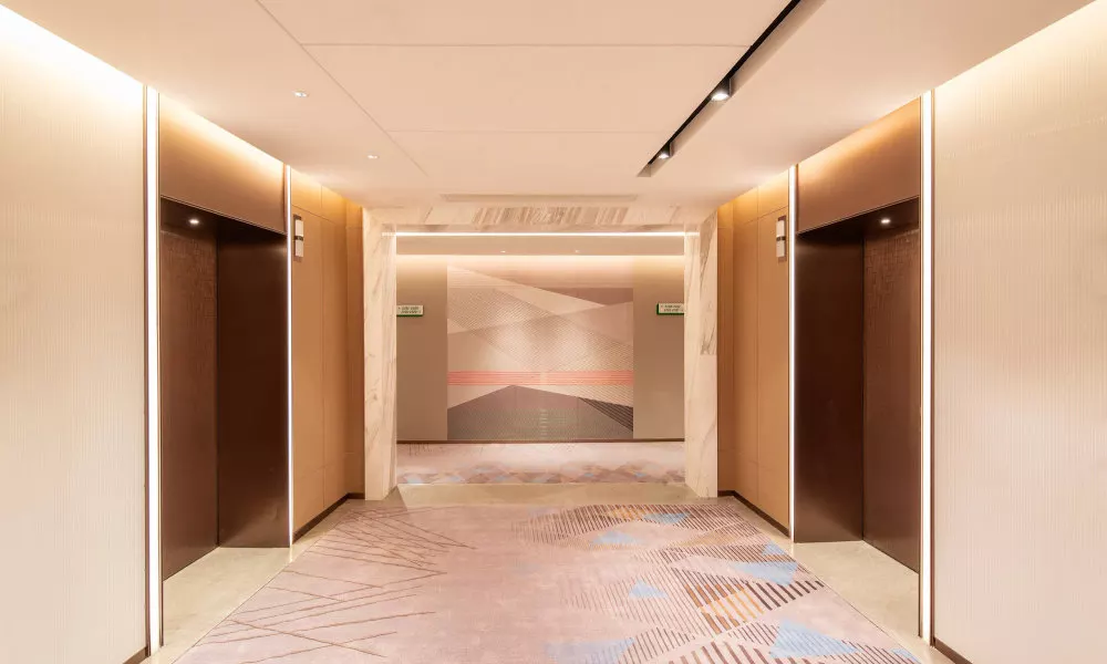Holiday Inn Shanghai Nanjing Road, an IHG Hotel, фото 4