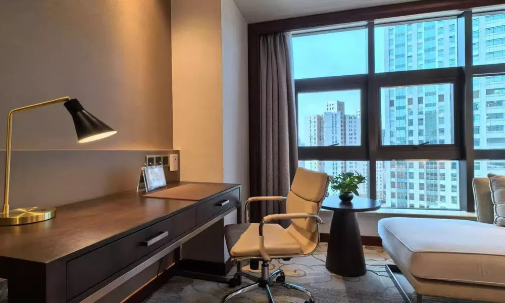 Jin Jiang Pine City Hotel, фото 2