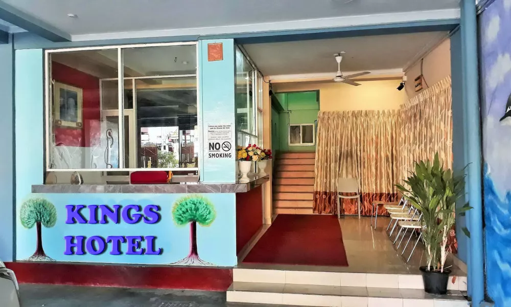 Kings Hotel Restaurant & Bar