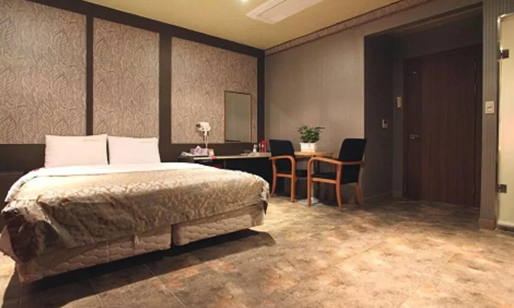 Yuwon Hotel Nambu Terminal