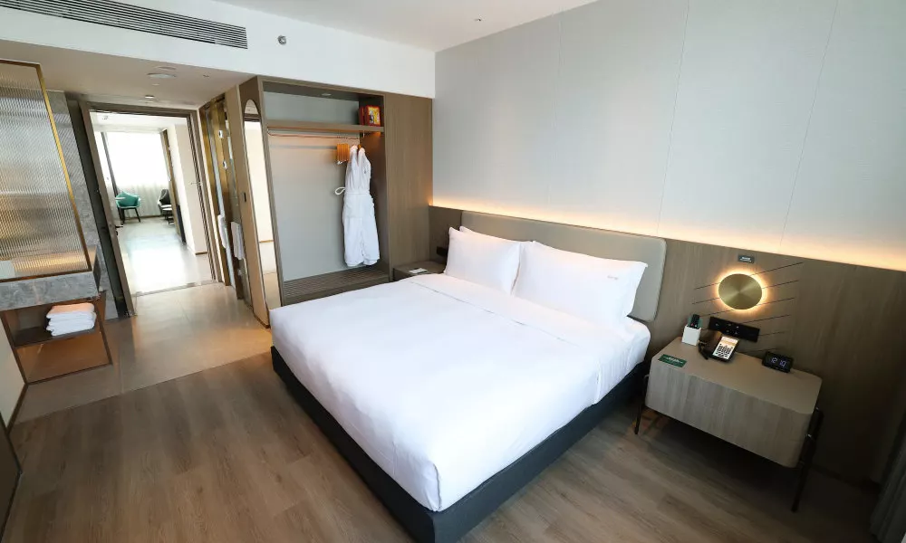 Holiday Inn Shanghai Jing'an by IHG, фото 3