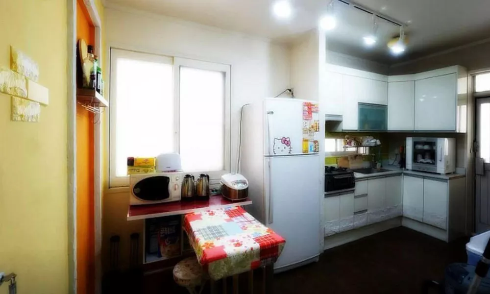 Tiara Guesthouse - Hostel, фото 4