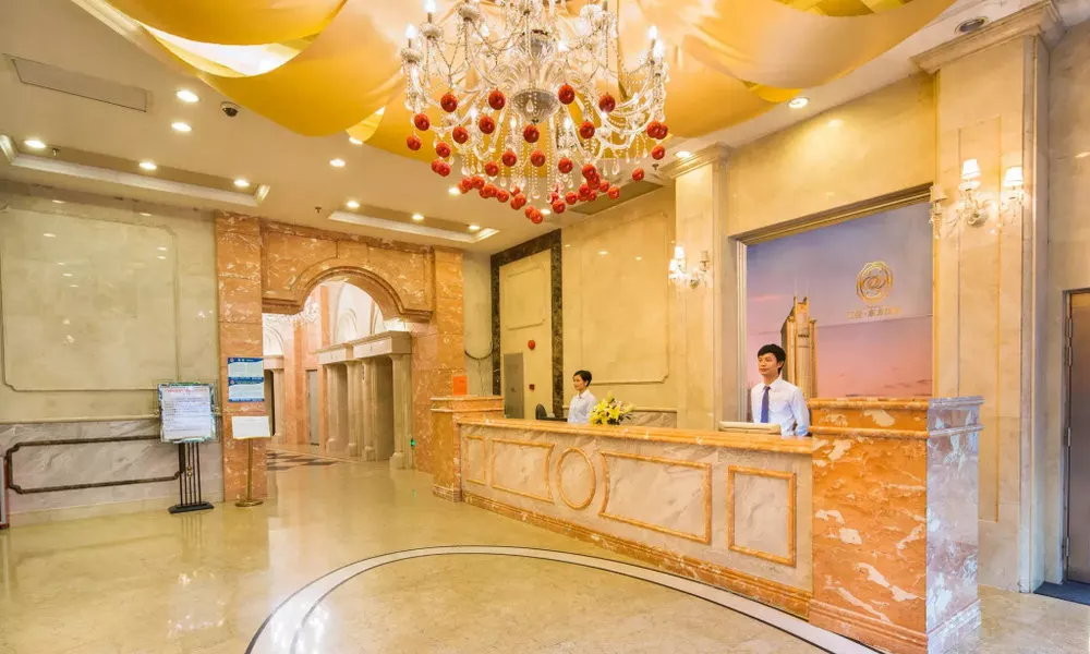Grand Eastern International Apartment