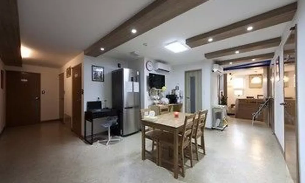 Charim Guesthouse, фото 2