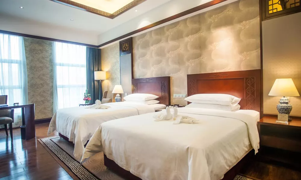 Huachen International Hotel, фото 3