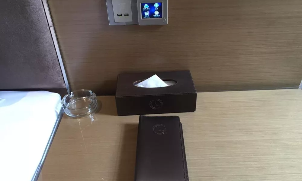 Lavande Hotel Shenzhen Huaqiangnan Branch, фото 2
