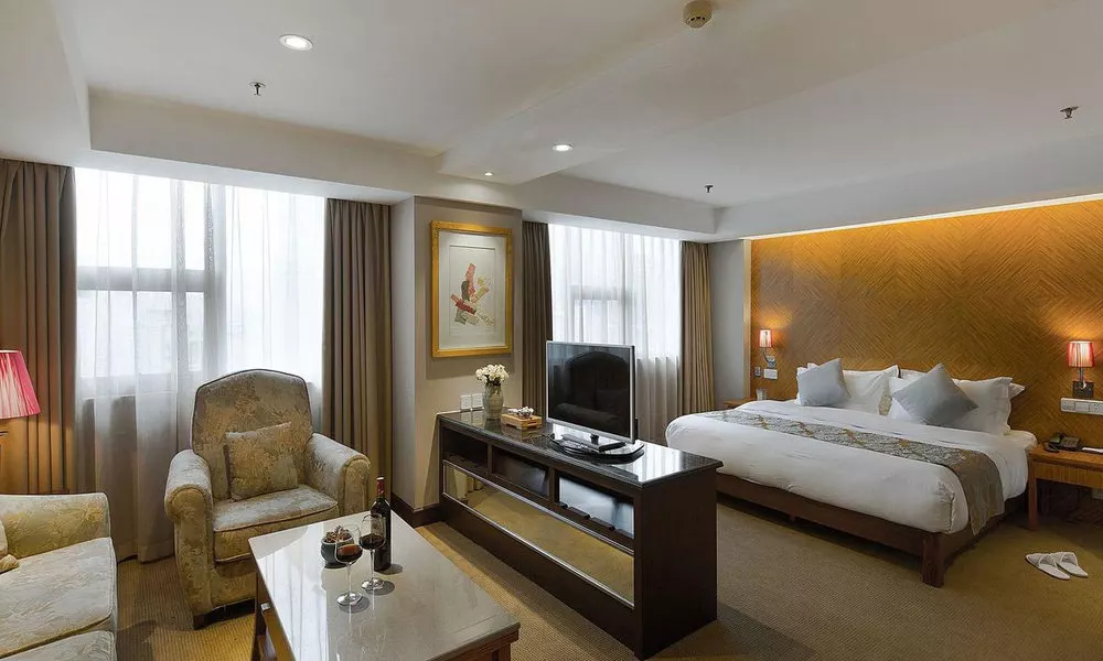 Golden View Hotel