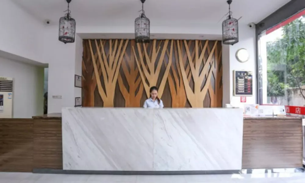 Bai Yi Hotel Canton Fair Branch, фото 2