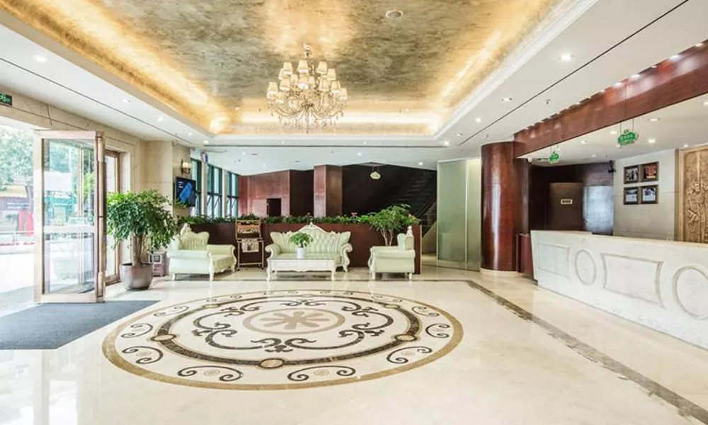 Vienna Hotel Shiqiao Metro Station