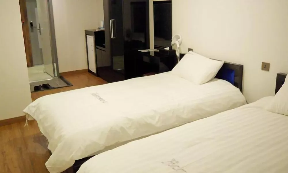 Myeongdong MOM House