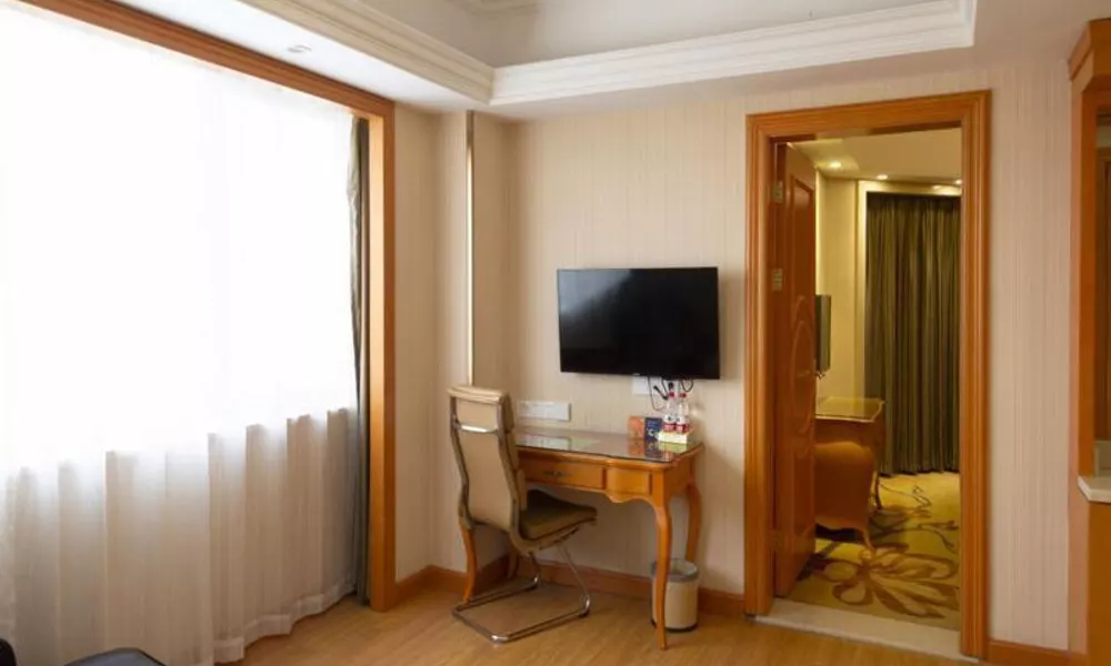 Vienna Hotel Shanghai Yangpu Wujiaochang