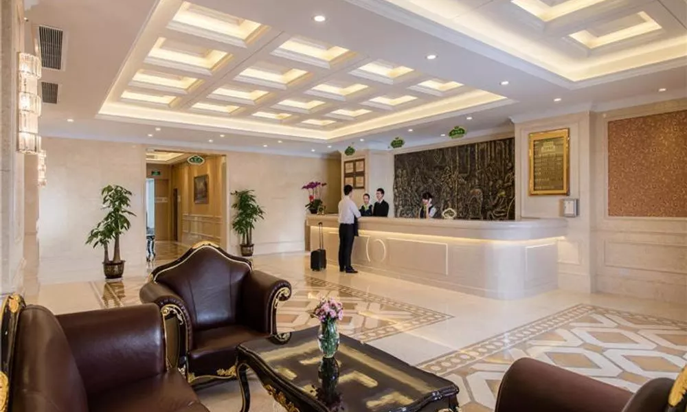 Vienna Hotel Shenzhen East Railway Station, фото 2