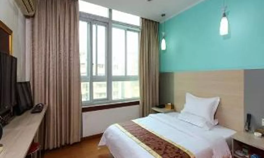 Guangzhou Donghua Hotel, фото 3