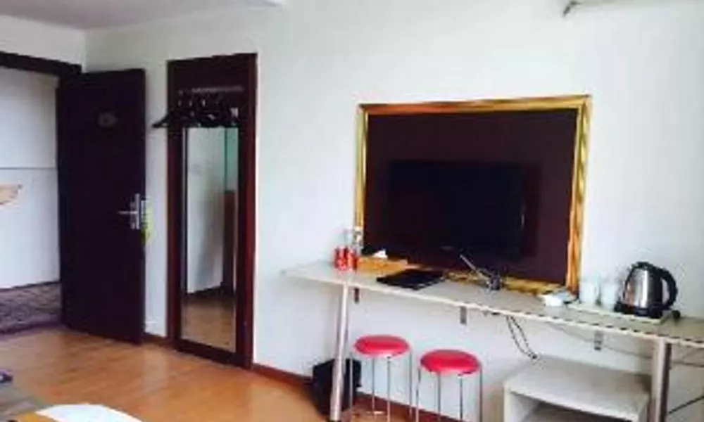 Guangzhou Donghua Hotel, фото 2