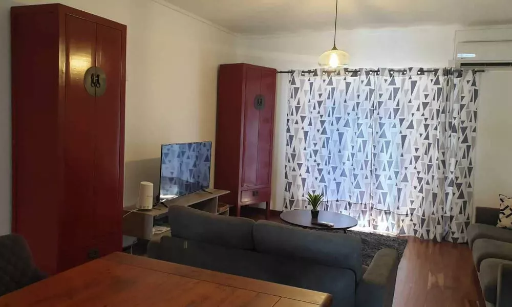 Sunset Boulevard Beachfront Apartment, фото 2