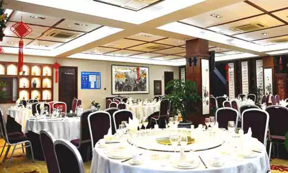 Fragrant Hills Holiday Business Hotel, фото 4
