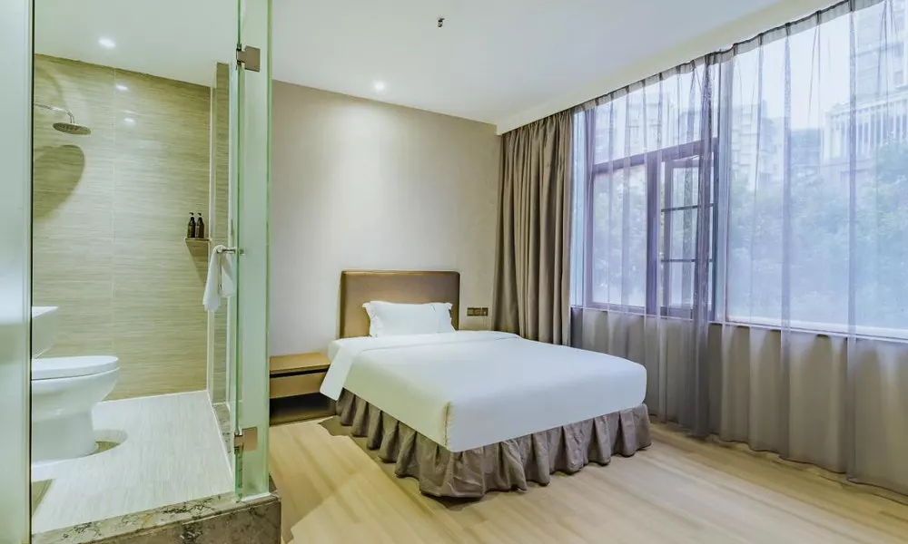 Insail Hotels (Pazhou Exhibition Center KeCun Metro Station Dunhe Road Branch Guangzhou), фото 2