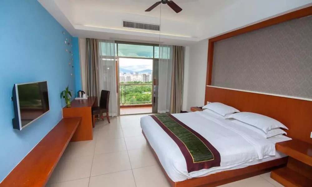 Sanya Spring Holiday Hotel, фото 4